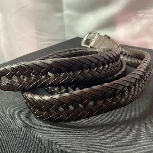 UNBRANDED MENS SIZE 40 BROWN BRAIDED LEATHER BELT GOOD CLEAN CONDITION - Picture 6 of 9